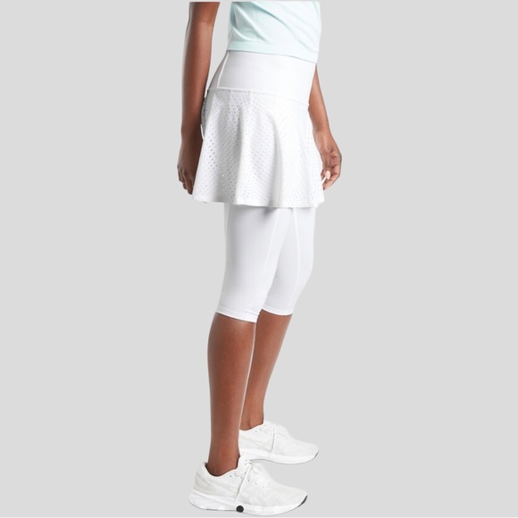 ATHLETA - NWOT -A Game 2 In 1 Crop In White. Size XL - Picture 5 of 15